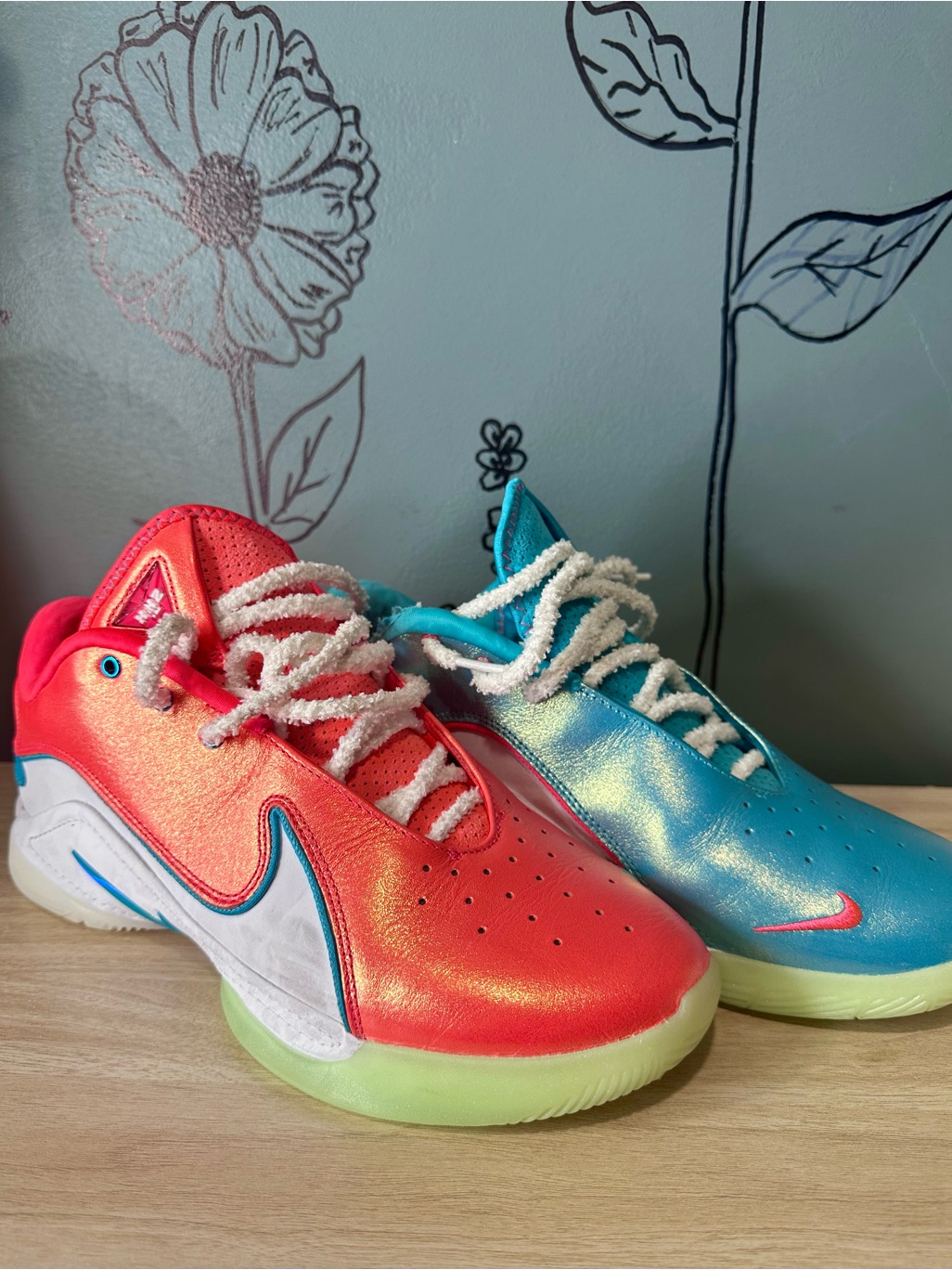 Nike Lebron Xxii "Christmas" (Style Code: Hv5148-600)